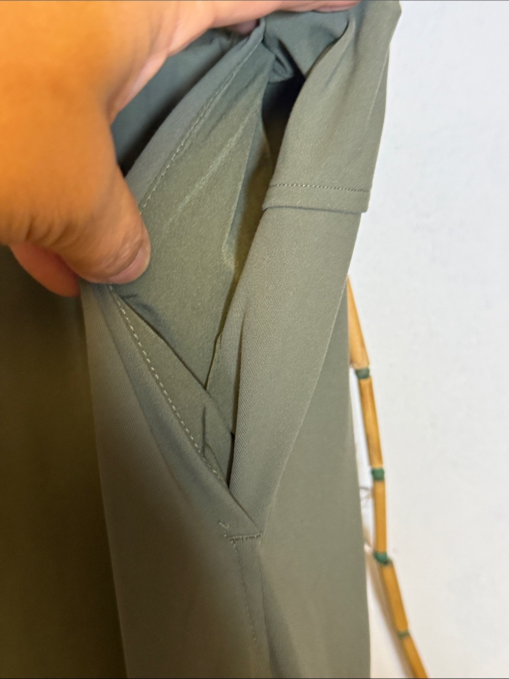 Women's Relaxed Jogger Pants - Black & Olive - Picture 7 of 7